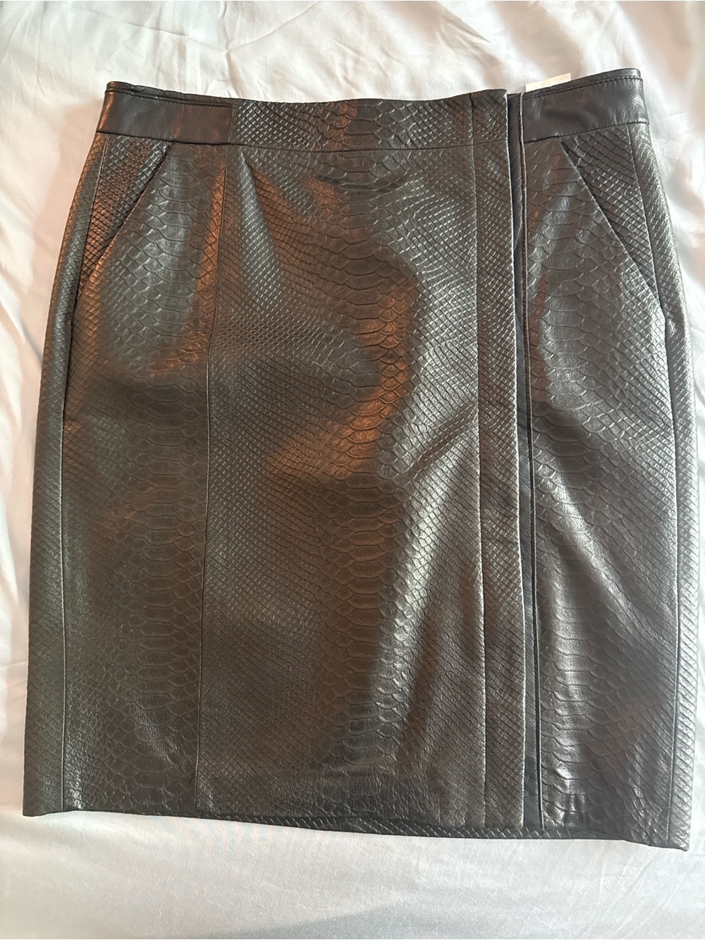 Vince 100% leather Python Print Skirt